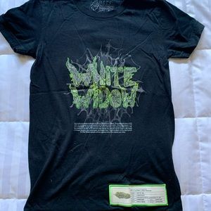 Tree Shurt White Widow